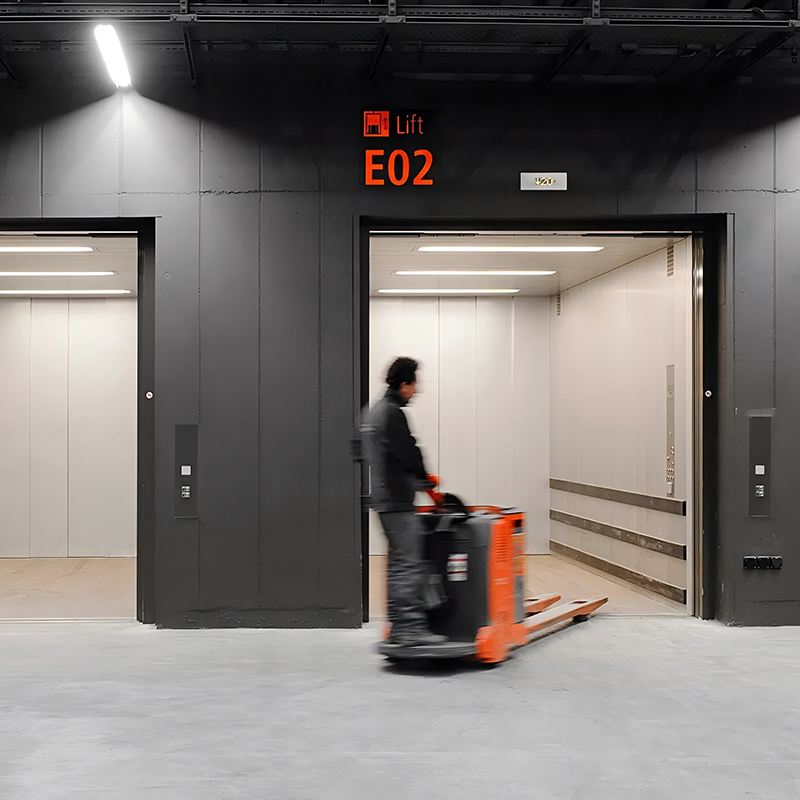 Freight elevator for factories warehouses and logistics centers with high load capacity